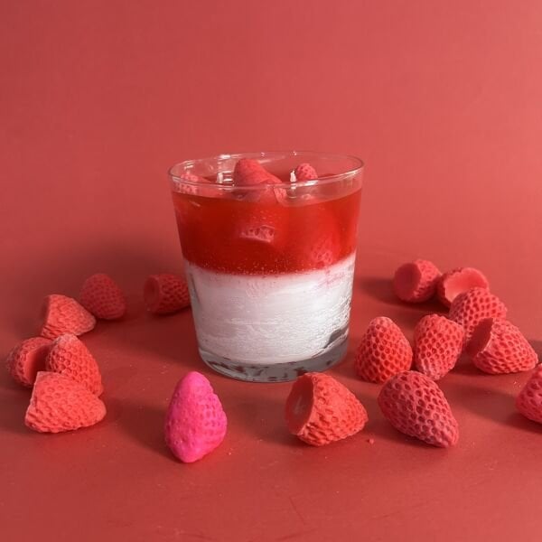 Strawberry Cheesecake | Cam Mum