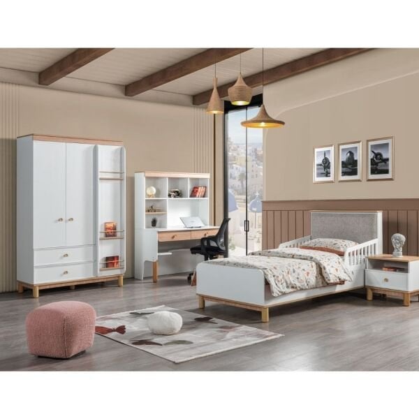 UkyCo Momo Genç Odası Takımı