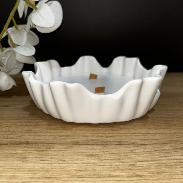 Büyük Yuvarlak Dalgalı Dekoratif Mum