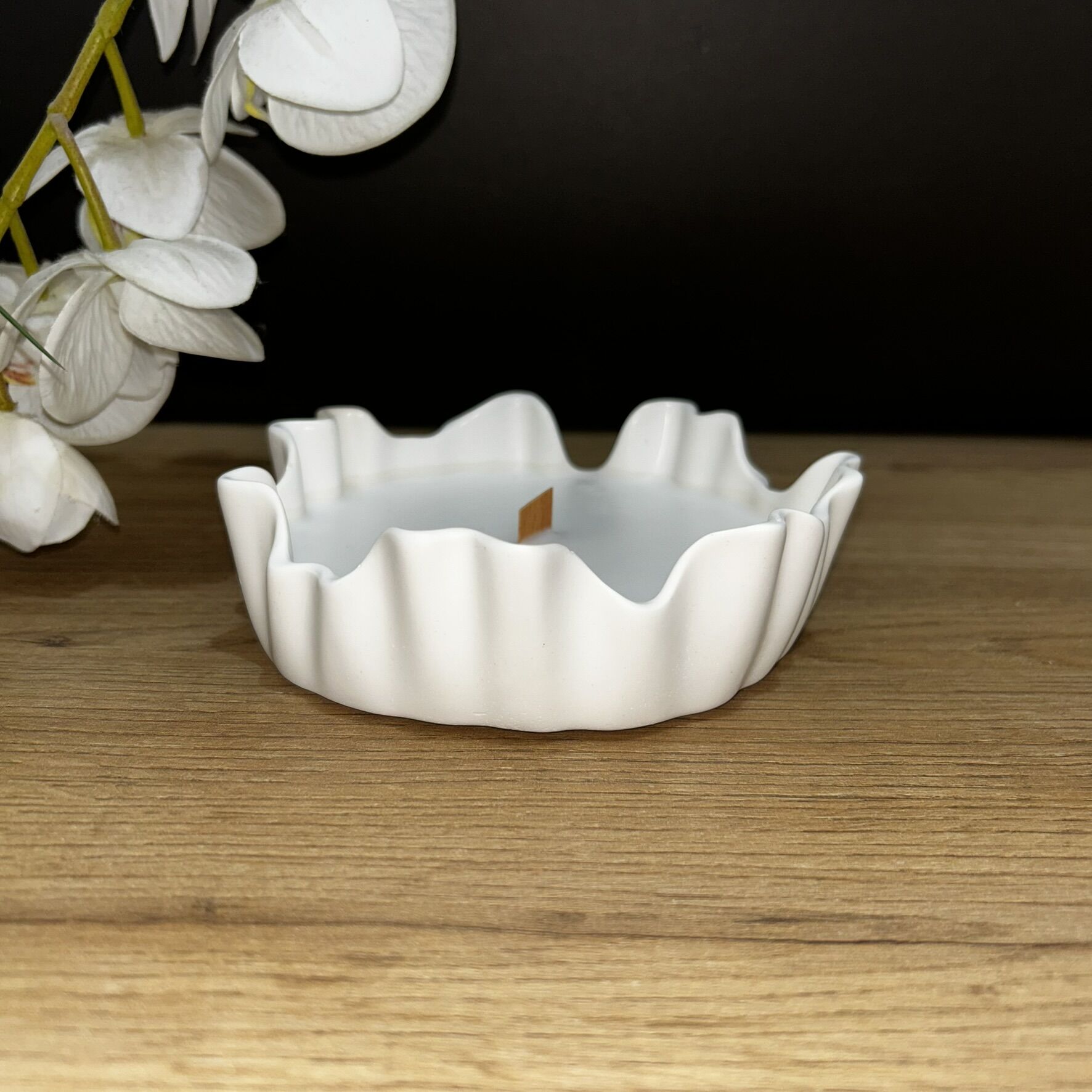 Küçük Yuvarlak Dalgalı Dekoratif Mum