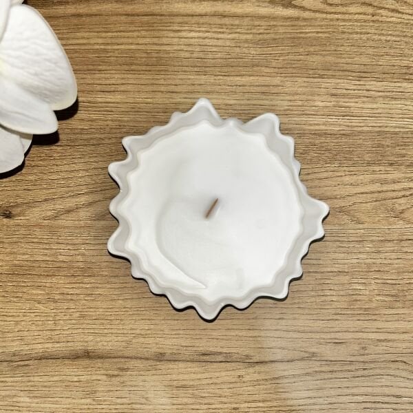 Küçük Yuvarlak Dalgalı Dekoratif Mum