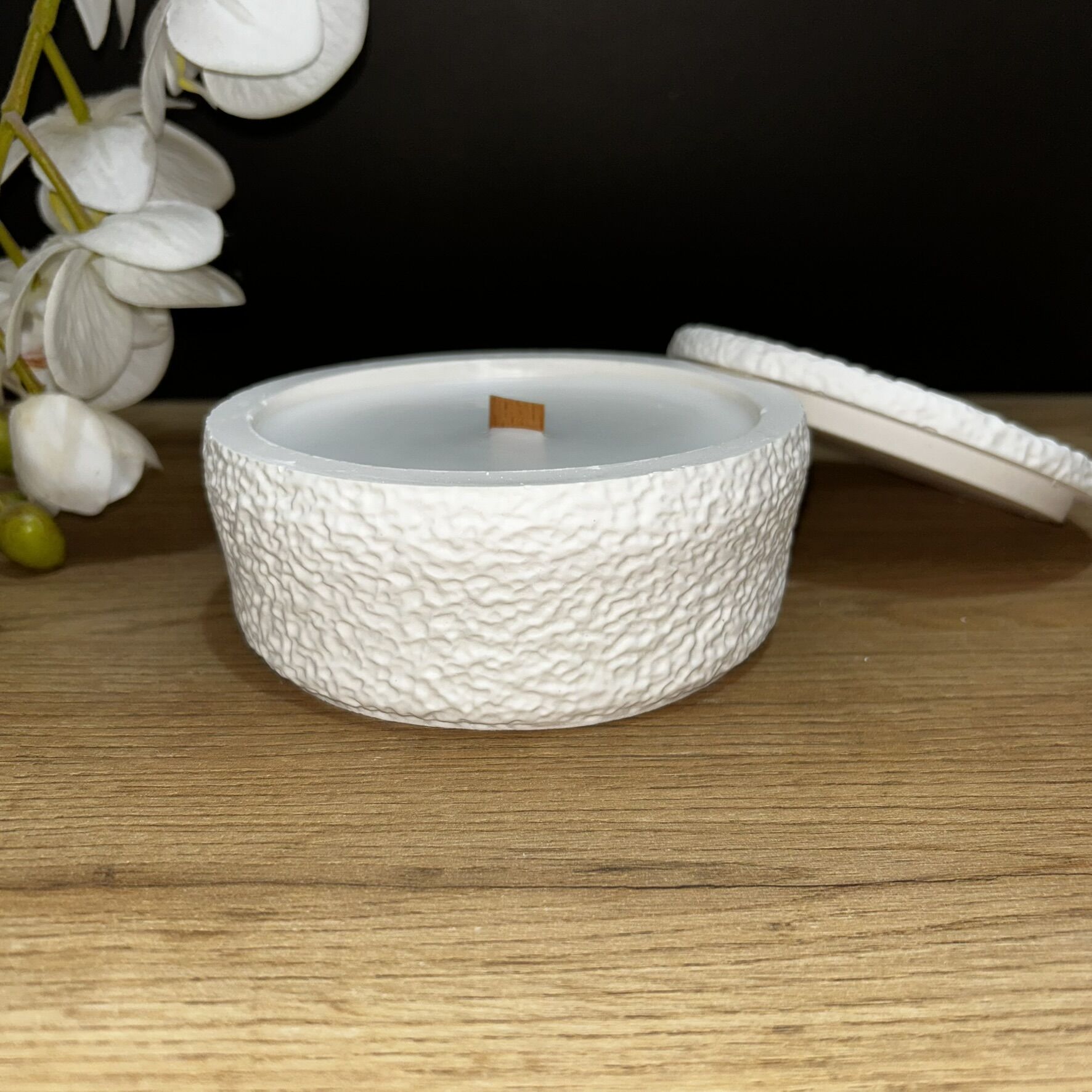 Geniş Kapaklı Dekoratif Mum