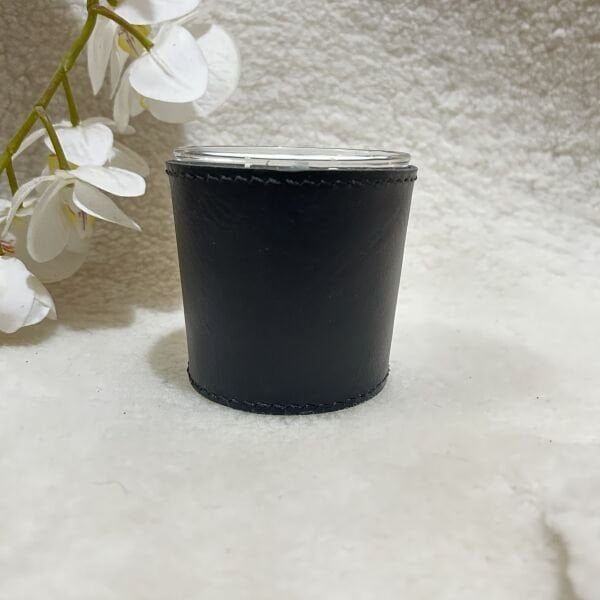 Siyah Deri Kaplı Cam Mum