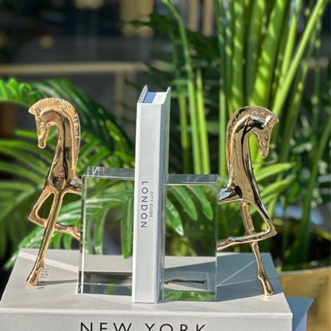 Kitap Tutucu At Konsept Gold