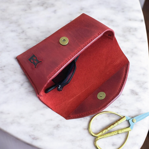 Specto | Çıtçıtlı Deri Gözlük Kabı - Kırmızı