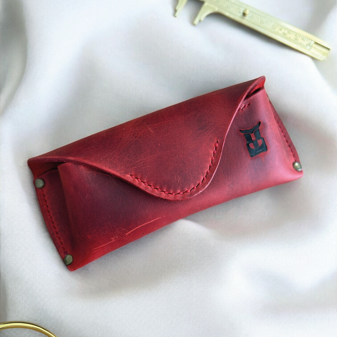 Visor | El Yapımı Deri Gözlük Kabı - Kırmızı