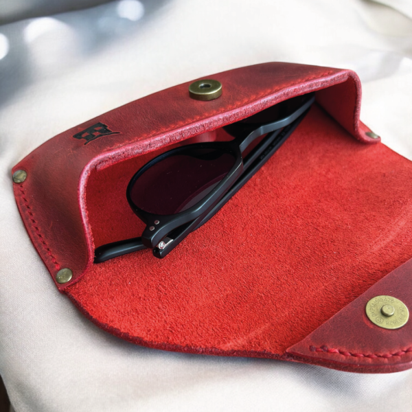 Visor | El Yapımı Deri Gözlük Kabı - Kırmızı